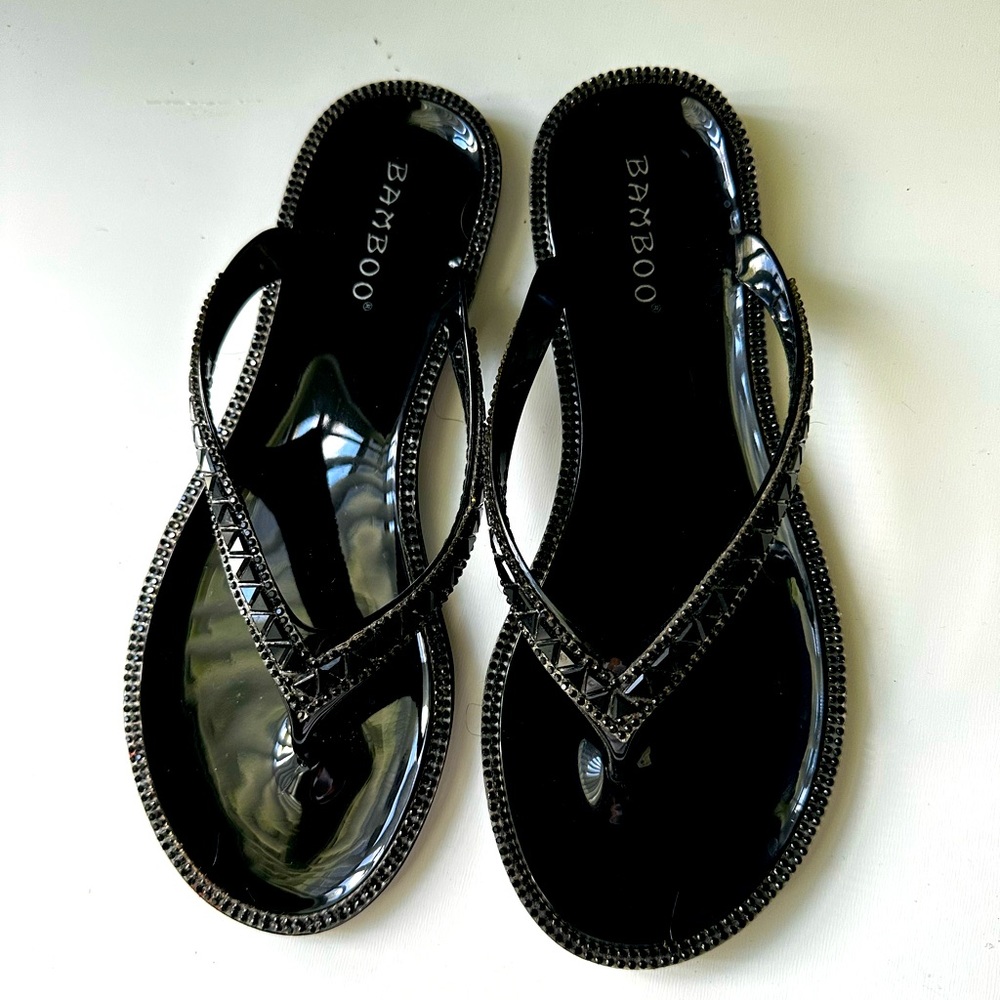 Bamboo flip-flops
